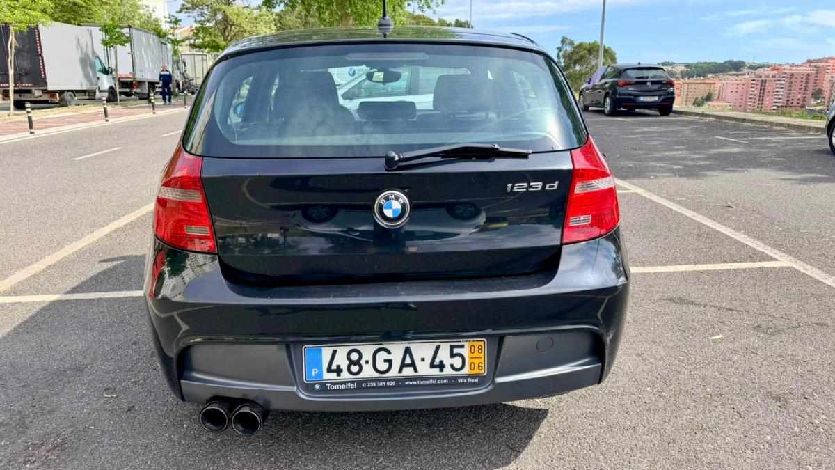 bmw-serie-1-123d-2007-diesel-1995cc