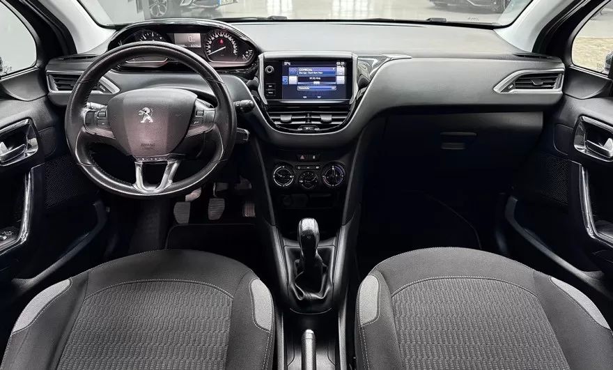 peugeot-208-2016-diesel-1560cc