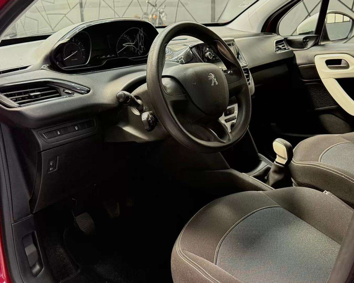 peugeot-208-2018-gasolina-1199cc