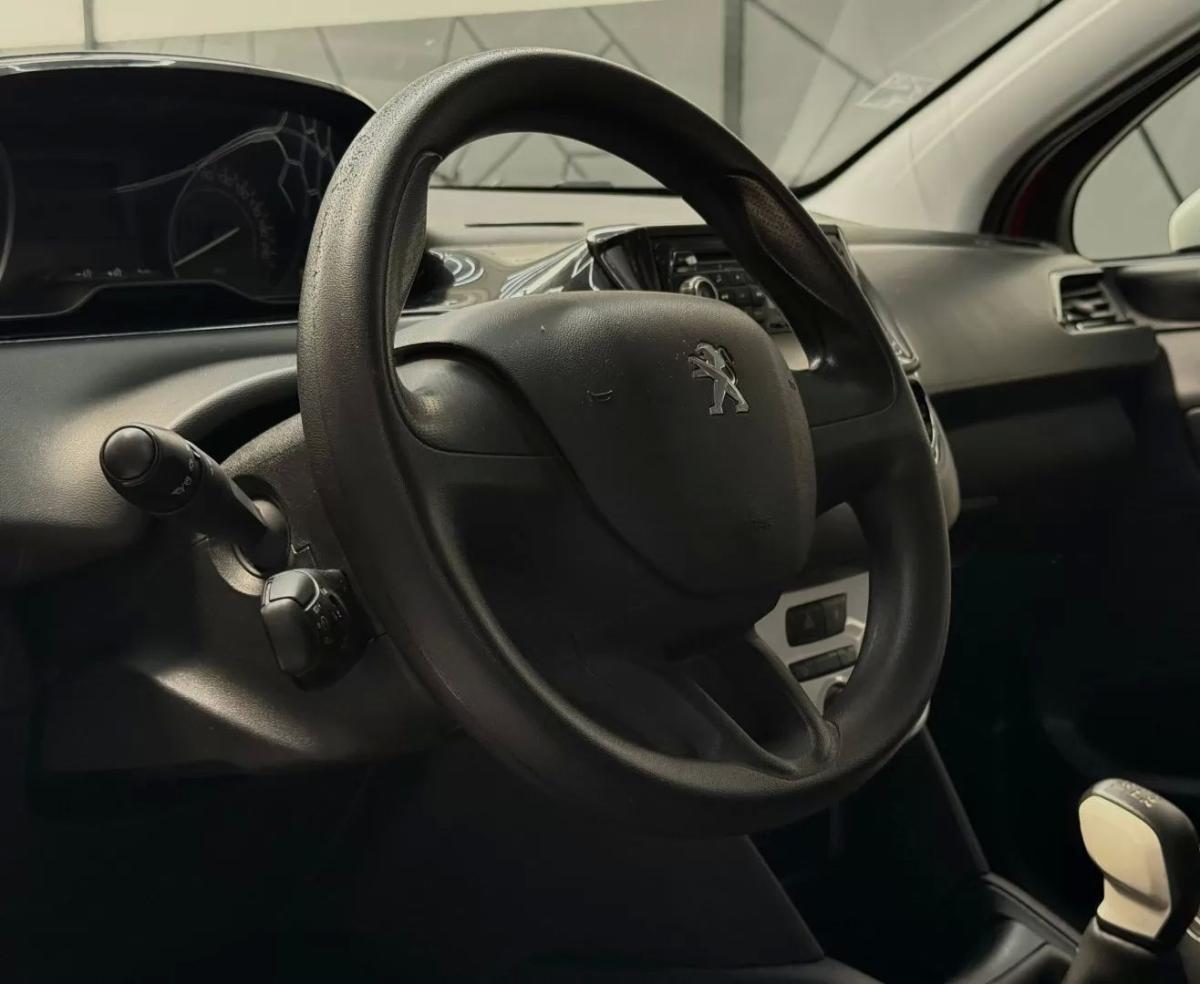 peugeot-208-2018-gasolina-1199cc