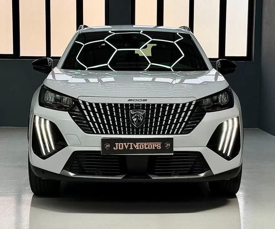 peugeot-e-2008-2024-eletrico-200cc