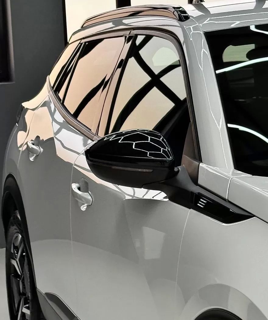 peugeot-e-2008-2024-eletrico-200cc