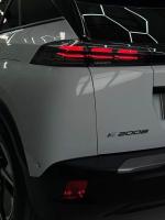 peugeot-e-2008-2024-eletrico-200cc