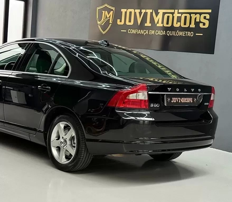volvo-s80-2008-diesel-1997cc