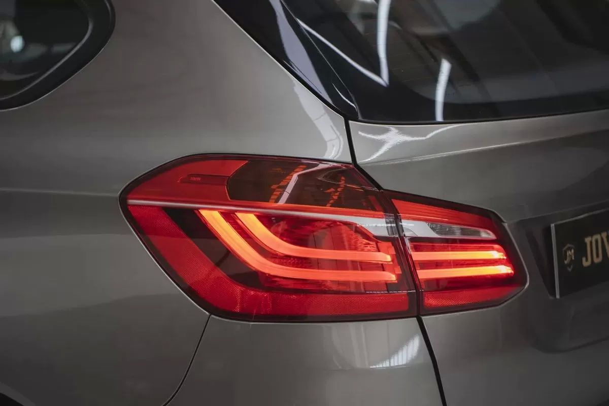 bmw-serie-2-2015-diesel-1496cc