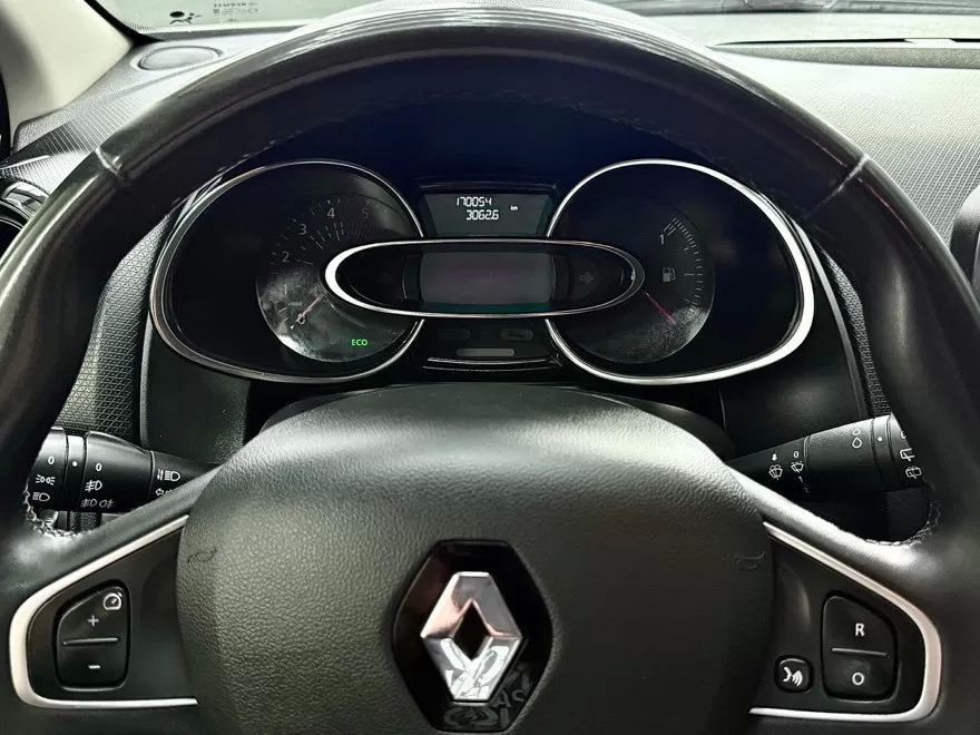 renault-clio-sport-tourer-2019-diesel-1461cc