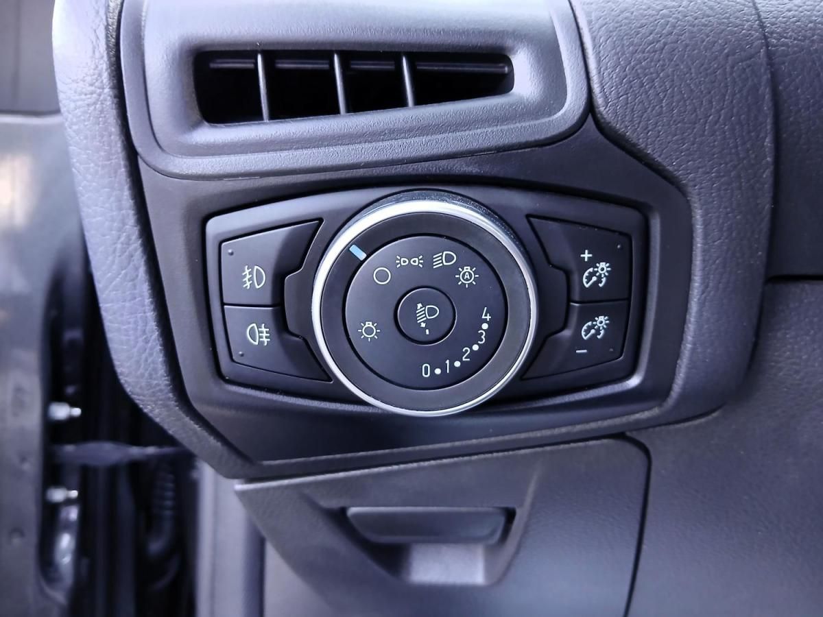 ford-focus-sw-2015-gasolina-998cc