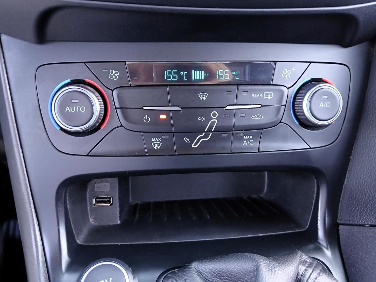 ford-focus-sw-2015-gasolina-998cc