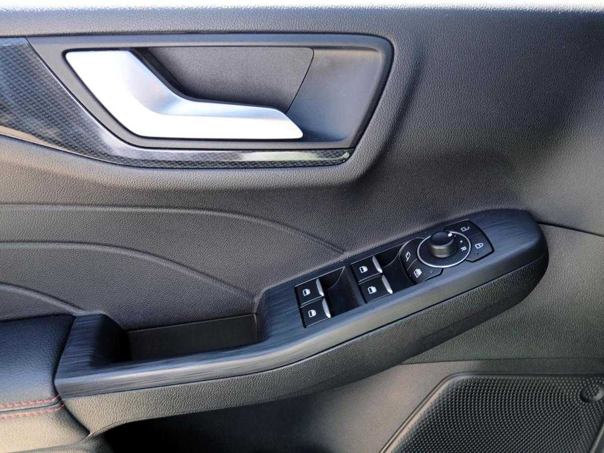 ford-kuga-2022-gasolina-1499cc