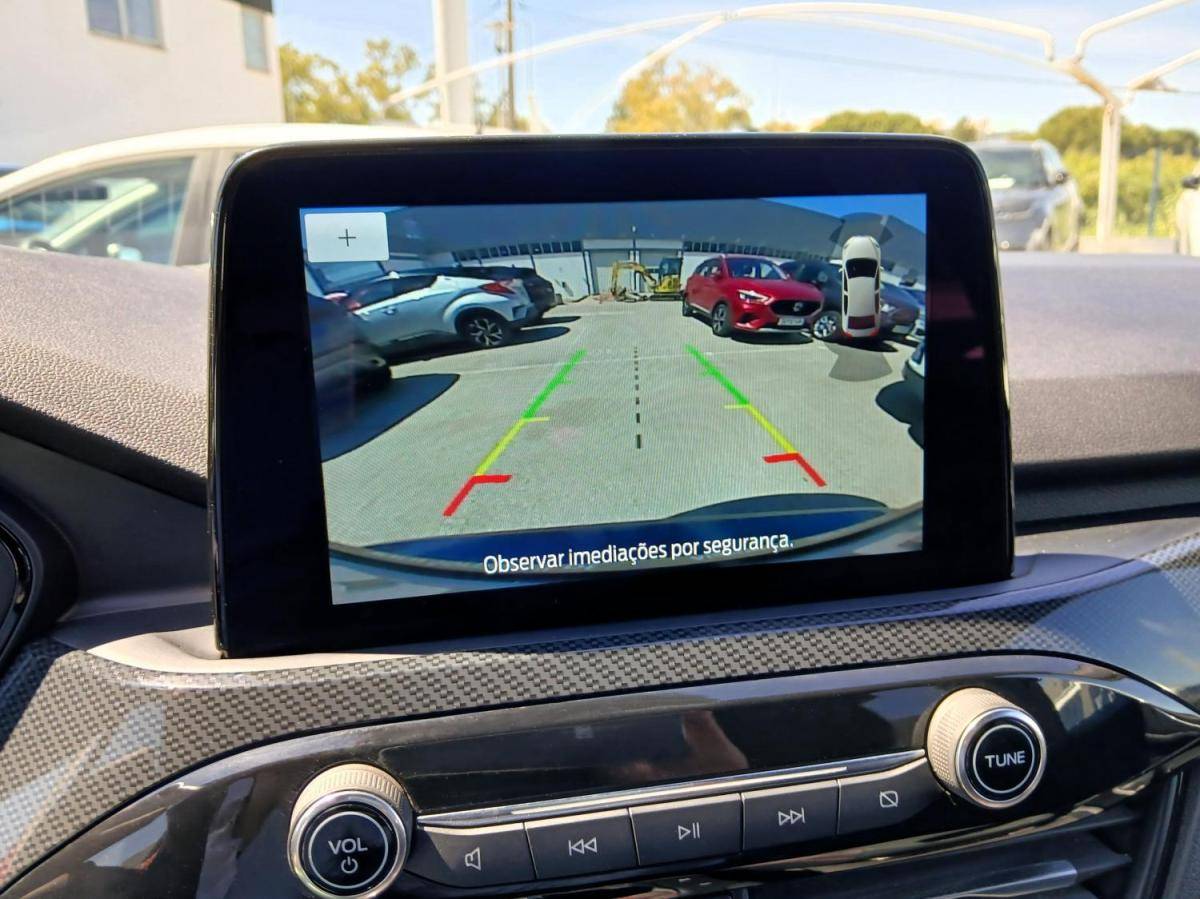 ford-kuga-2022-gasolina-1499cc