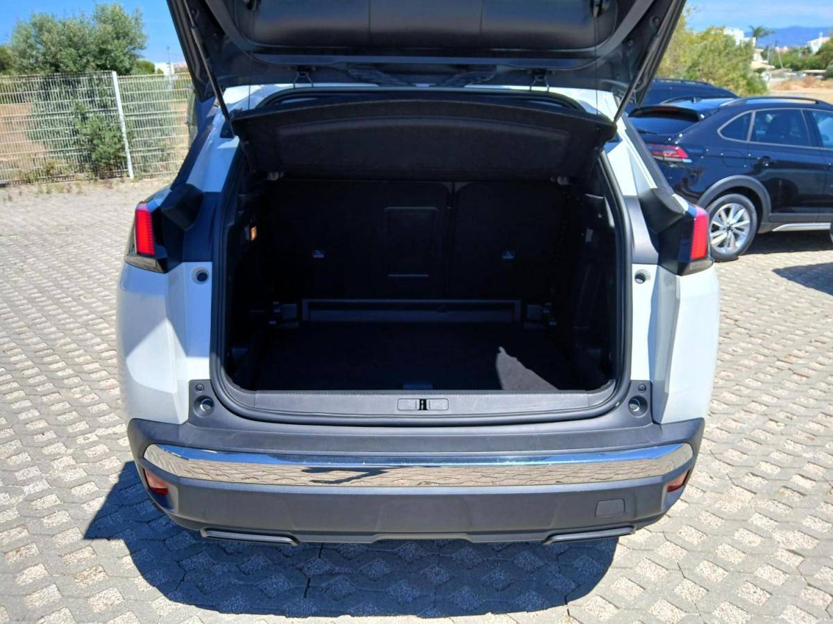 peugeot-3008-2023-diesel-1499cc