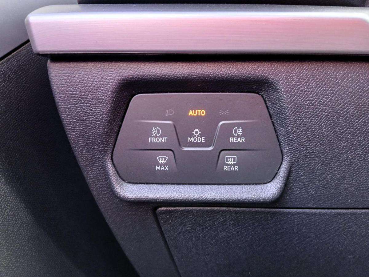 seat-leon-st-2023-hibrido-a-gasolina-1395cc