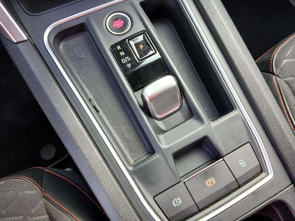 seat-leon-st-2023-hibrido-a-gasolina-1395cc