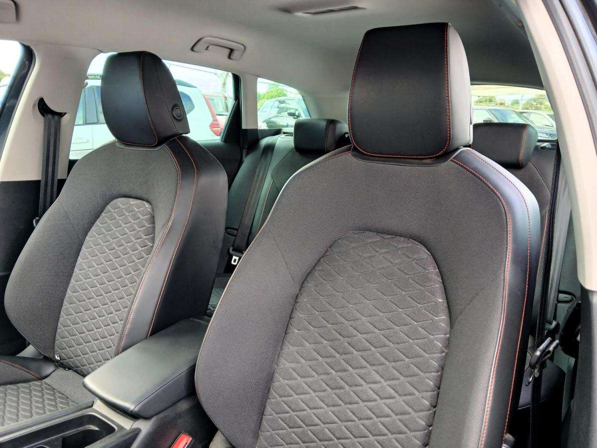 seat-leon-st-2023-hibrido-a-gasolina-1395cc