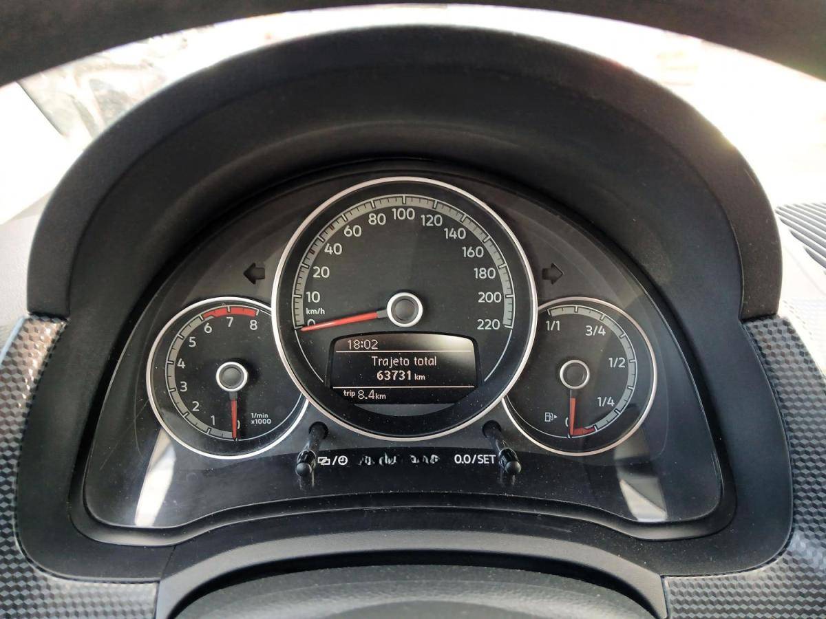 volkswagen-up-2022-gasolina-999cc