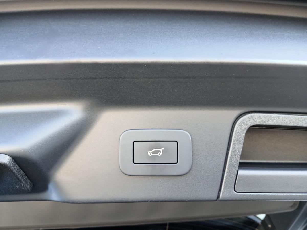 land-rover-range-rover-velar-2024-hibrido-a-gasolina-1997cc
