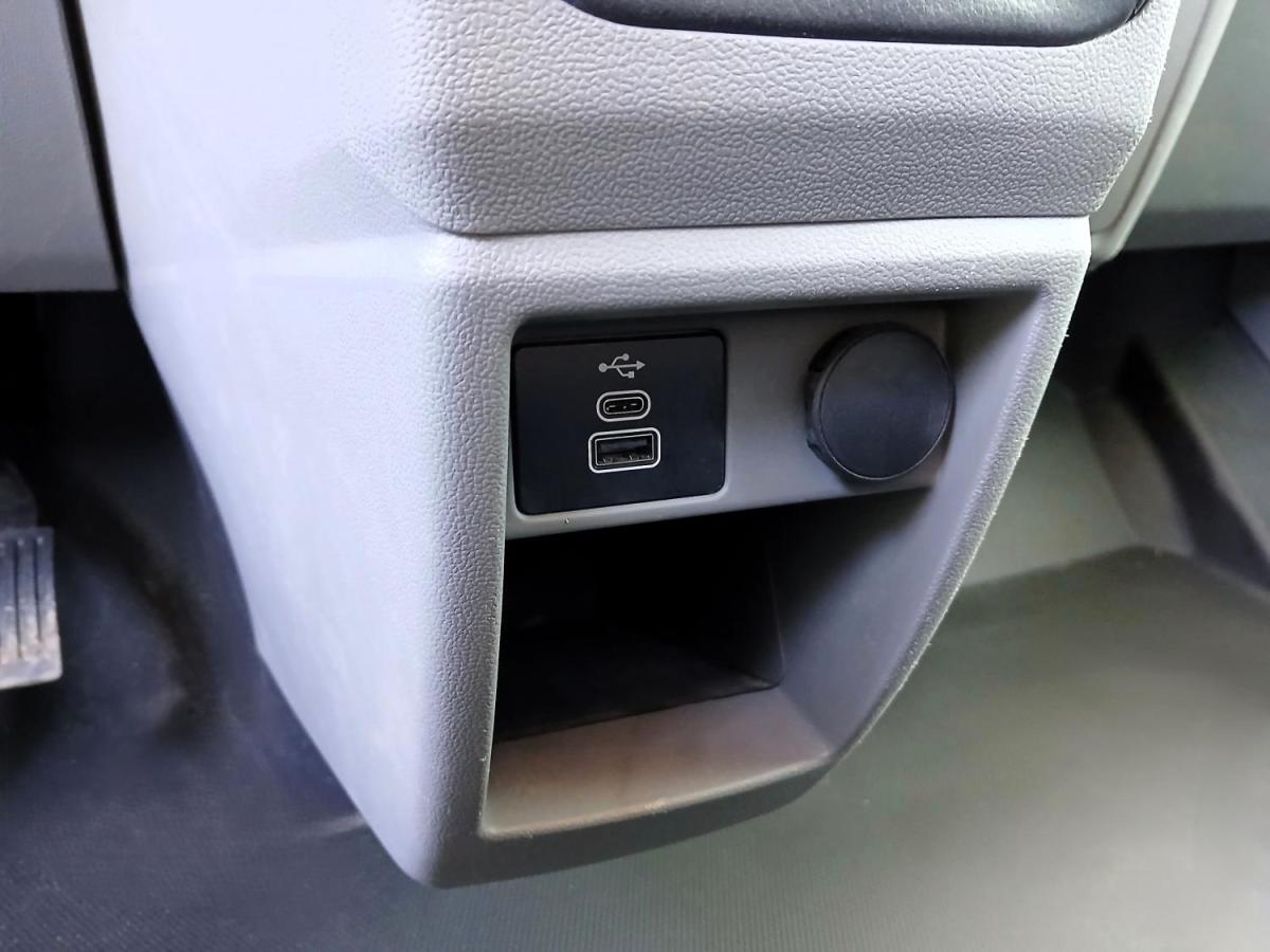 ford-transit-custom-2024-diesel-1996cc