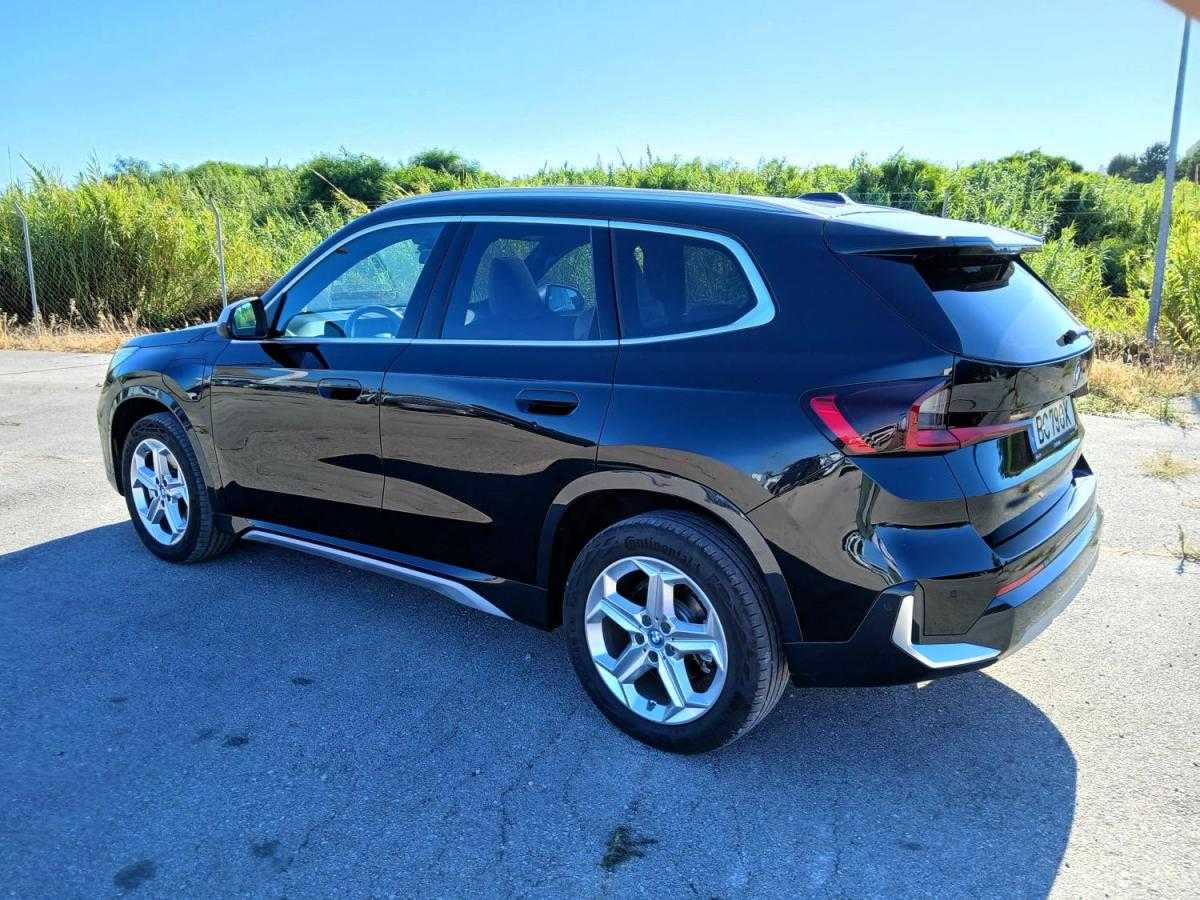 bmw-x1-2023-hibrido-a-gasolina-1499cc