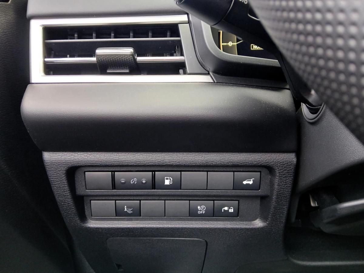 mitsubishi-outlander-2026-hibrido-a-gasolina-2360cc