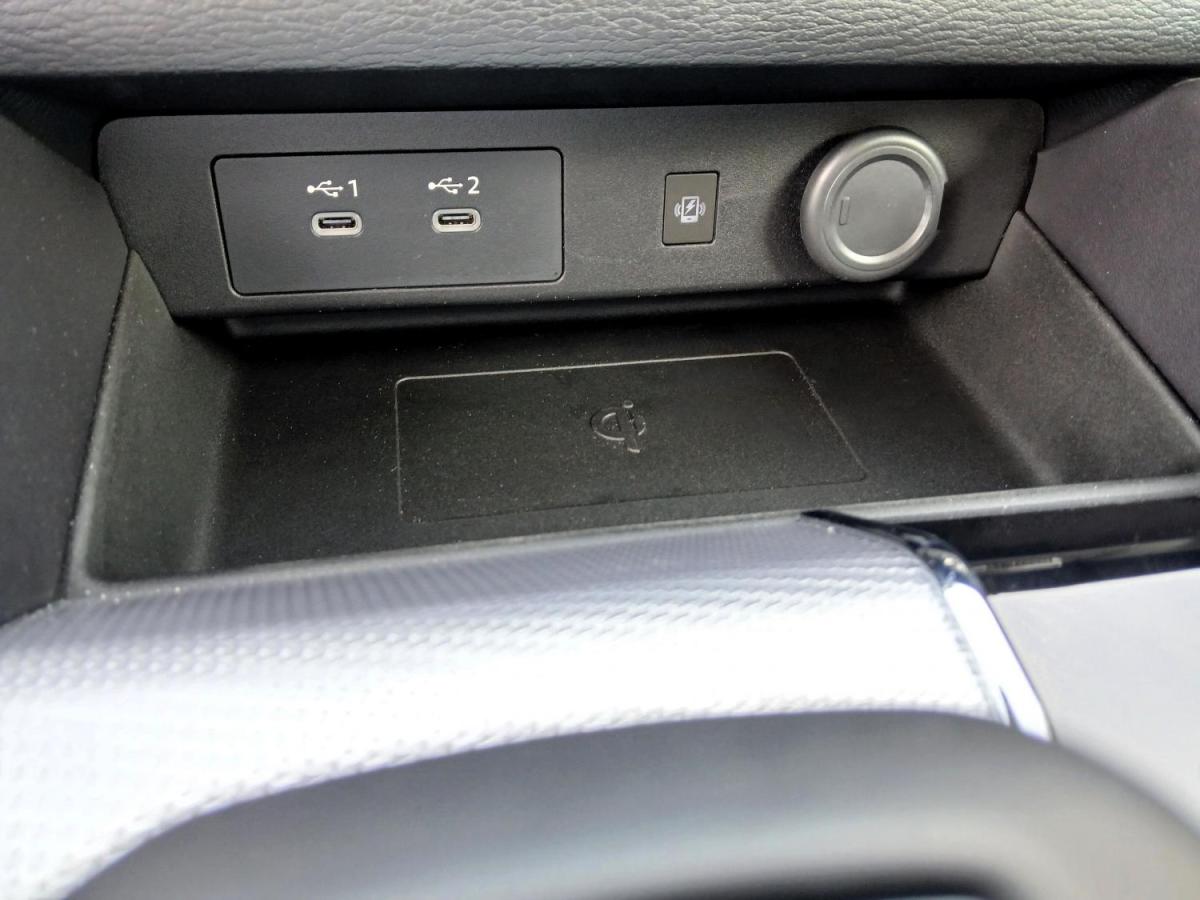 mitsubishi-outlander-2026-hibrido-a-gasolina-2360cc