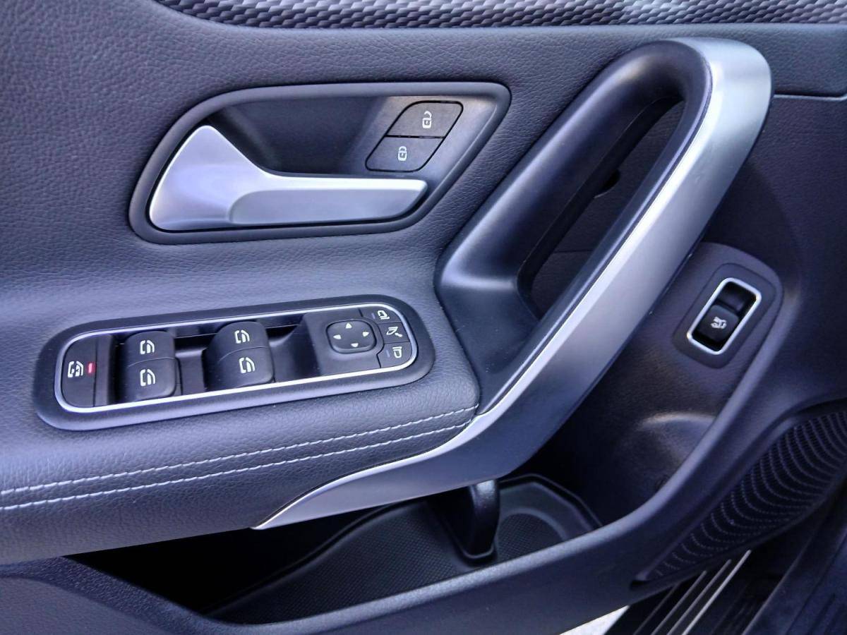 mercedes-benz-cla-2020-gasolina-1332cc
