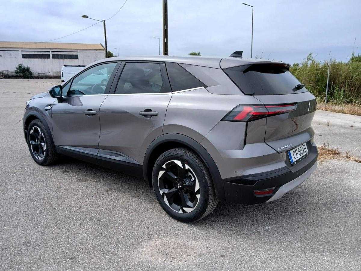 mitsubishi-grandis-2026-gasolina-1332cc