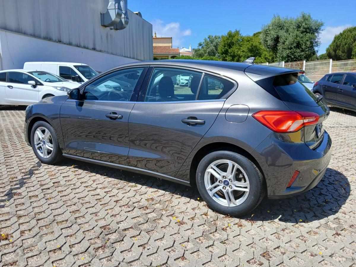 ford-focus-2020-gasolina-998cc
