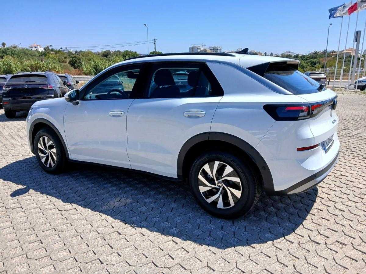volkswagen-t-roc-2026-gasolina-1498cc