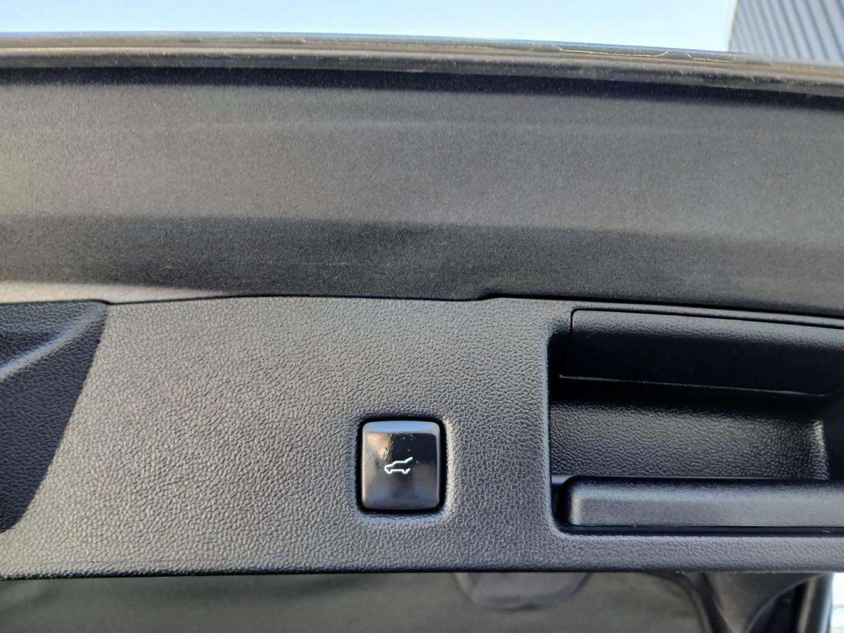 ford-kuga-2023-hibrido-a-gasolina-2488cc
