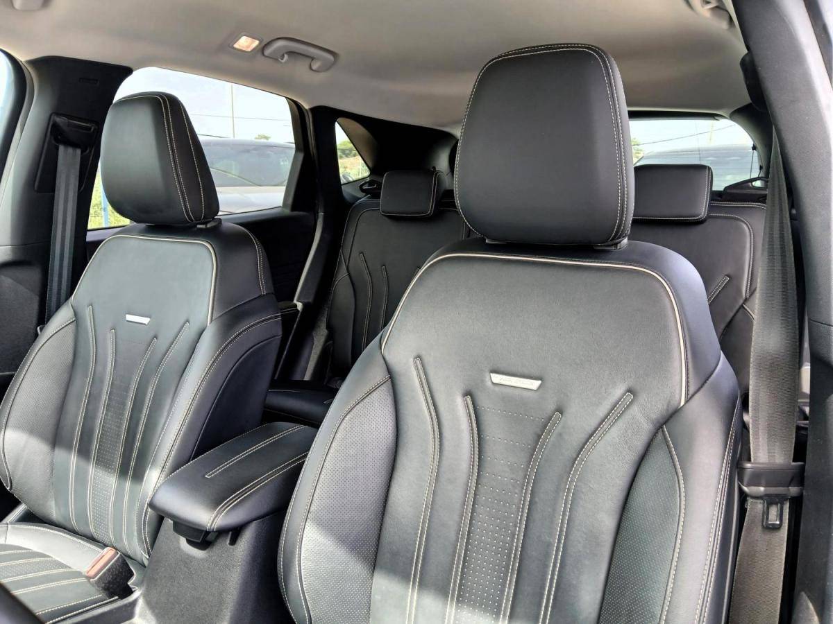 ford-kuga-2023-hibrido-a-gasolina-2488cc