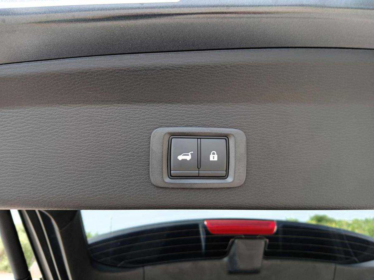 mitsubishi-outlander-2026-hibrido-a-gasolina-2360cc