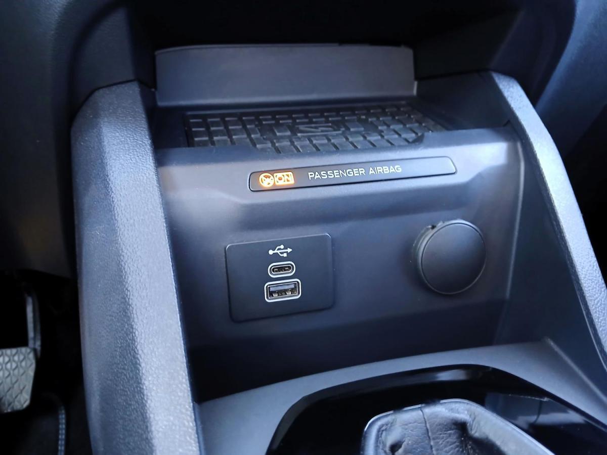 ford-tourneo-courier-2024-gasolina-998cc