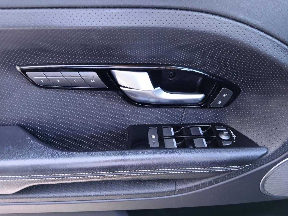 land-rover-range-rover-evoque-2015-diesel-2179cc