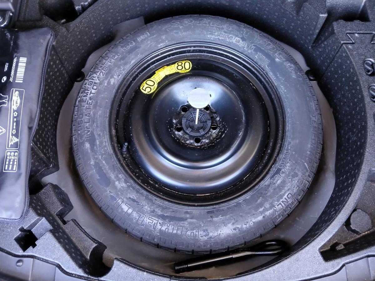 land-rover-discovery-sport-2023-hibrido-a-gasolina-1498cc