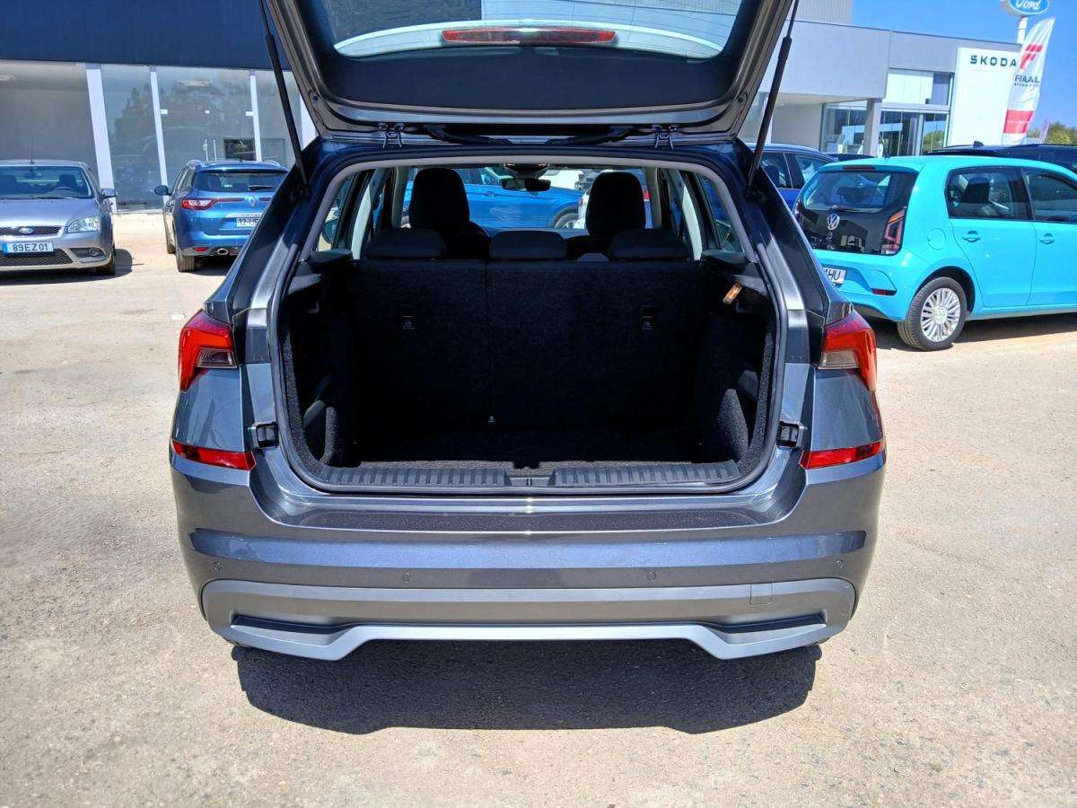 skoda-kamiq-2022-gasolina-999cc
