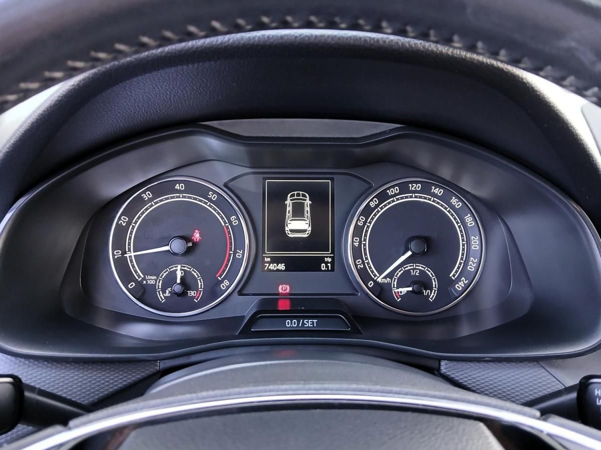skoda-kamiq-2022-gasolina-999cc