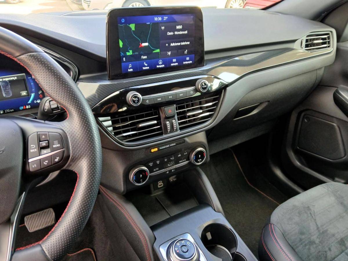 ford-kuga-2023-hibrido-a-gasolina-2488cc