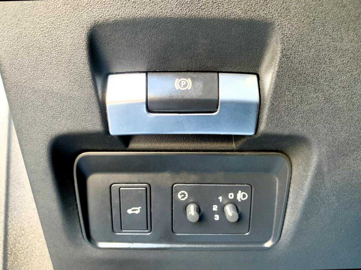 land-rover-discovery-sport-2020-diesel-1999cc
