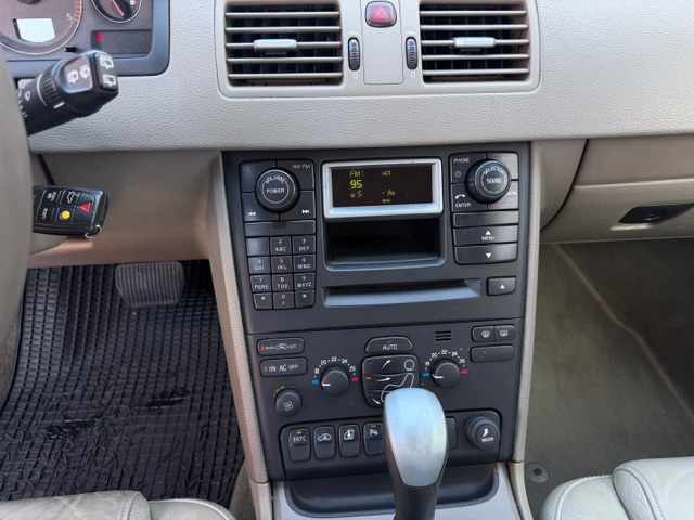volvo-xc90-d5-2-4-awd-2003-diesel-2401cc