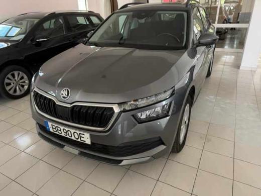 skoda-kamiq-1-0-tsi-2023-gasolina-999cc