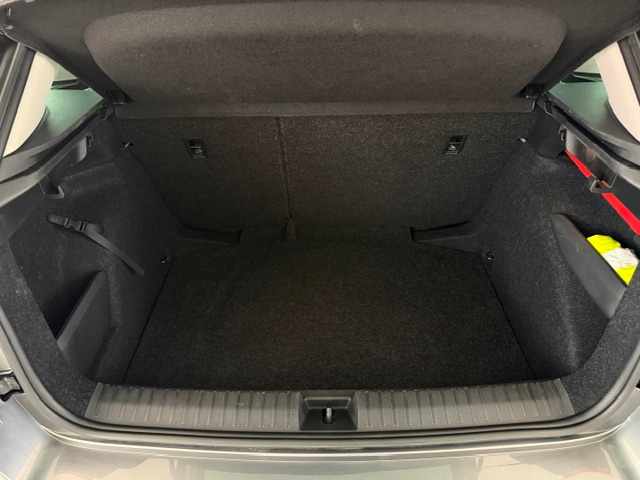 skoda-kamiq-1-0-tsi-2023-gasolina-999cc