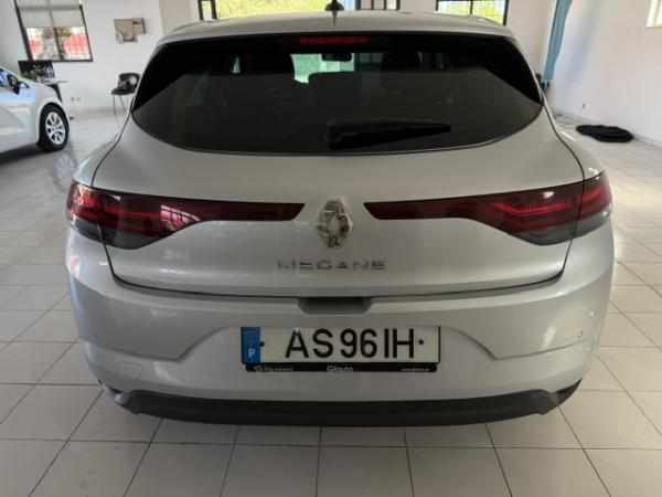 renault-megane-1-5-dci-2022-diesel-1461cc