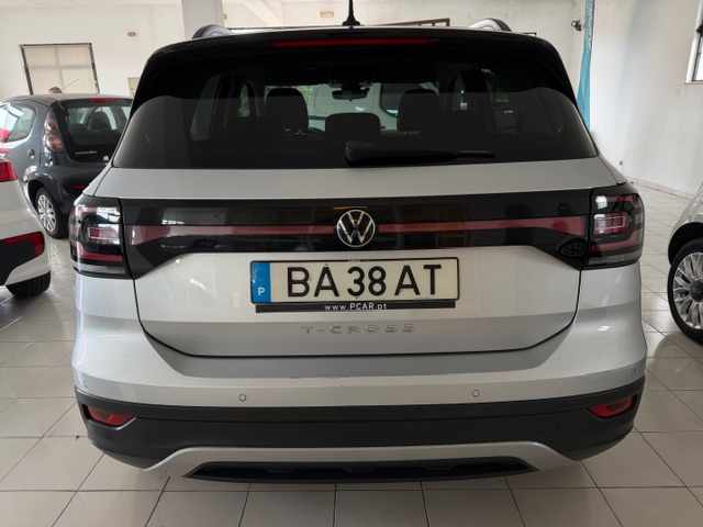 volkswagen-t-cross-1-0-tsi-2023-gasolina-999cc