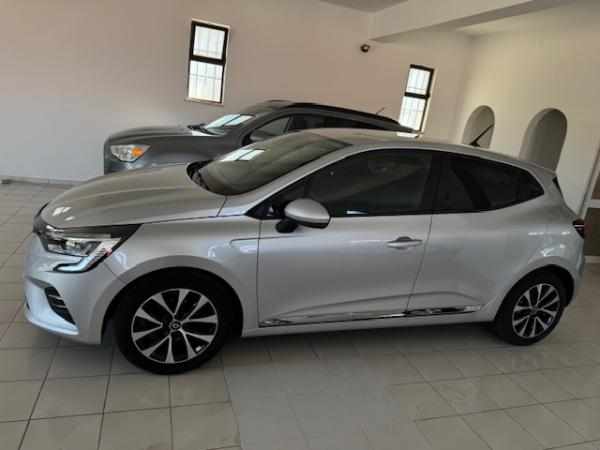 renault-clio-1-0-tce-2020-gasolina-999cc