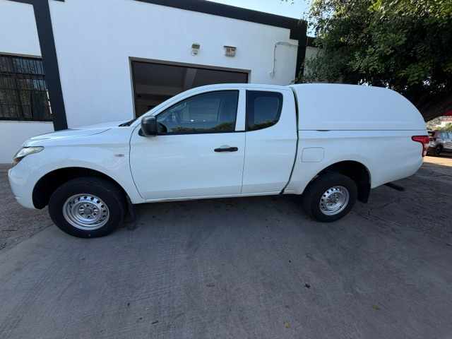 mitsubishi-l200-2-4-154cv-2019-diesel-2442cc