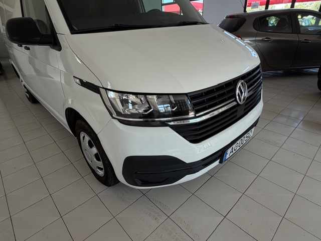 volkswagen-transporter-2-0-tdi-2021-diesel-1968cc