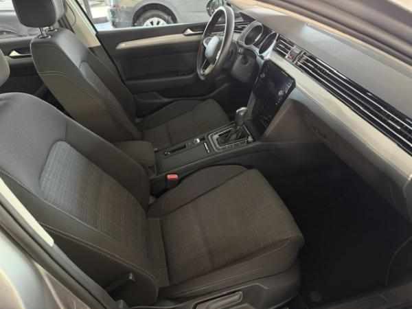 volkswagen-passat-2-0-tdi-bluemotion-2021-diesel-1968cc