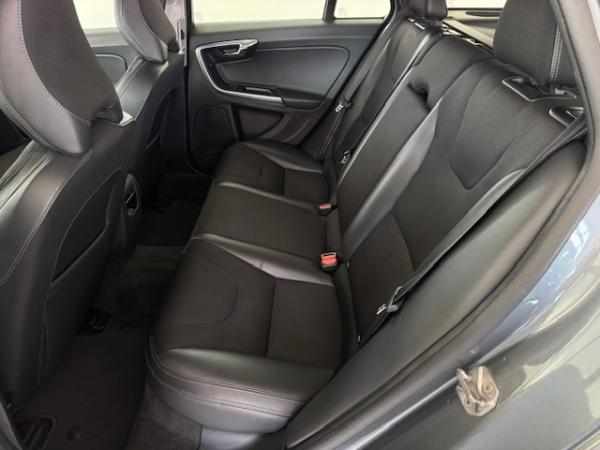 volvo-v60-d3-2-0-2016-diesel-1969cc