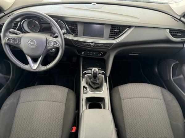 opel-insignia-1-6-cdti-2019-diesel-1598cc
