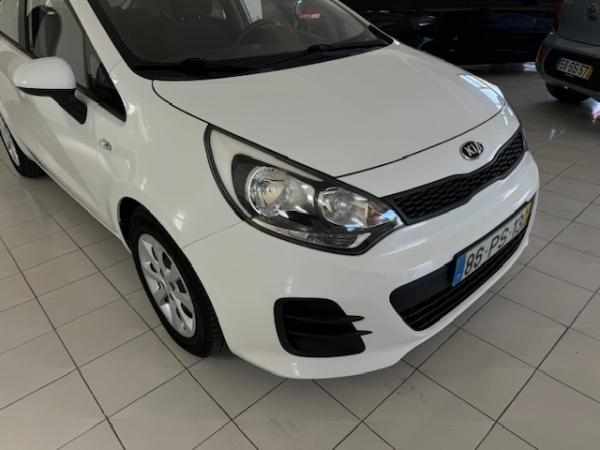 kia-rio-1-2-cvvt-2015-gasolina-1248cc